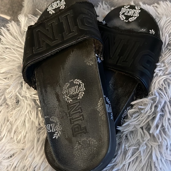 Victoria's Secret PINK Single Strap Leather fur  Slides in Black size 9 large - Picture 3 of 4